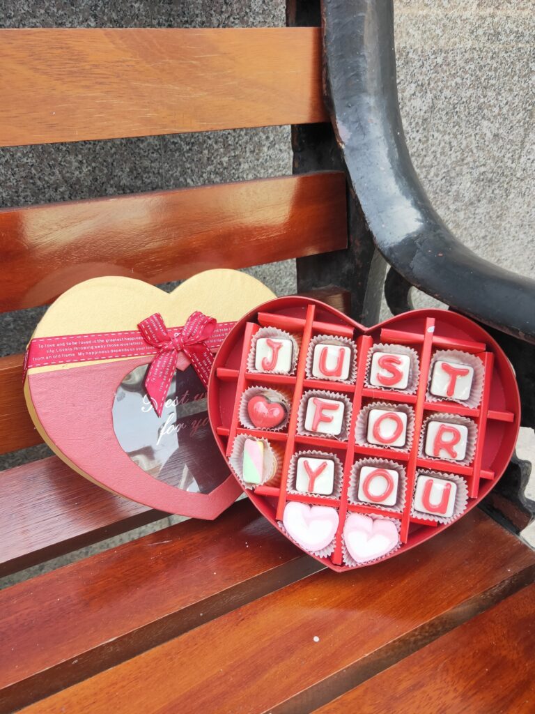 Socola valentine 2023 - JUST FOR YOU - HỘP KÍN